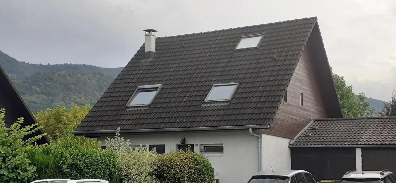 Chambre indépendante pour 1 personne sur jardin au calme Annecy