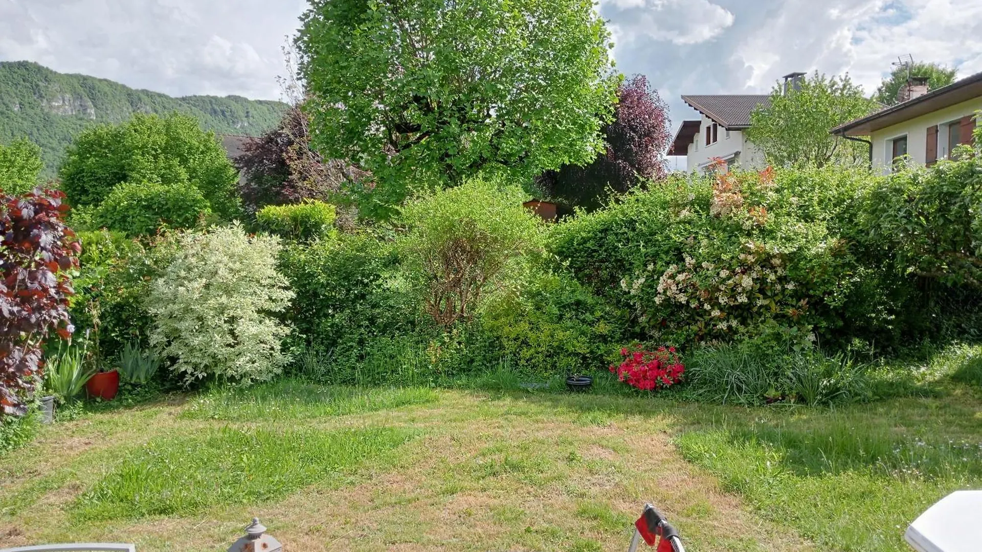 Chambre indépendante pour 1 personne sur jardin au calme Annecy 0*,  France